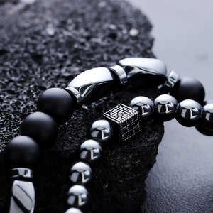 Commercio all'ingrosso di <span class=keywords><strong>ematite</strong></span> <span class=keywords><strong>naturale</strong></span> nero smerigliato braccialetto di perline Set gioielli perline a strati bracciali per gli uomini regali - Product Image 3