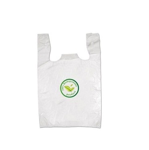 Bolsa de Plástico para Camisetas con Logotipo Impreso Personalizado, 100% Biodegradable y Compostable a Base de Almidón de Maíz - Product Image 5