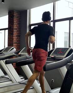 T-shirt a compressione premium, maglia tecnica da allenamento, maglia sauna traspirante, maglietta sportiva da uomo a maniche corte per casa - Product Image 5