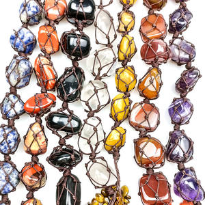 एकल रंग प्राकृतिक मणि पत्थर बुना कार पेंडेंट सुलेमानी अनियमित पत्थर फांसी लट सात चक्र क्रिस्टल कार लटकन - Product Image 3