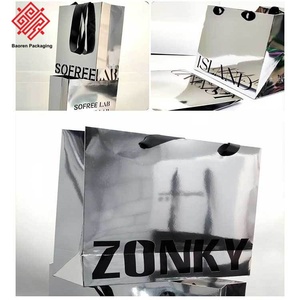 Bolsa de Papel para Regalo de Tienda de Ropa, Bolsa de Compras con Logotipo Personalizado, Impresión Láser Holográfica, Baoren Silver Card Gold Card - Product Image 4