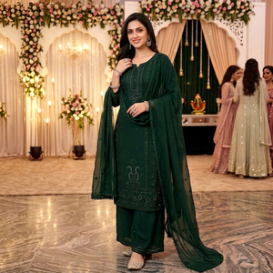 Elegante Traje Salwar Verde Bordado con Cuentas, Manga Larga, Corte Holgado, para Fiestas - Product Image 1
