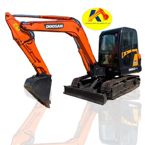 Excavadora de Orugas Usada DOOSAN DH60 DX60 en Condición Como Nueva, Alta Potencia de Excavación, DOOSAN Original, Bajo Precio, 6 Toneladas DH60-7 - Product Image 1