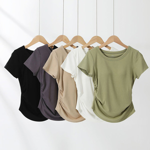 T-shirt RNSHANGER da <span class=keywords><strong>donna</strong></span>, girocollo, <span class=keywords><strong>maniche</strong></span> <span class=keywords><strong>corte</strong></span>, traspirante, estiva, casual, slim fit, con dettagli arricciati sui lati. - Product Image 1
