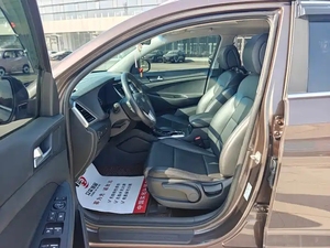 <span class=keywords><strong>Hyundai</strong></span> <span class=keywords><strong>Tucson</strong></span> 280TGDi DCT 2WD Edición Fashion, Auto Usado de Gasolina Eficiente en Consumo para Desplazamientos Urbanos y Viajes Cortos Familiares - Product Image 6