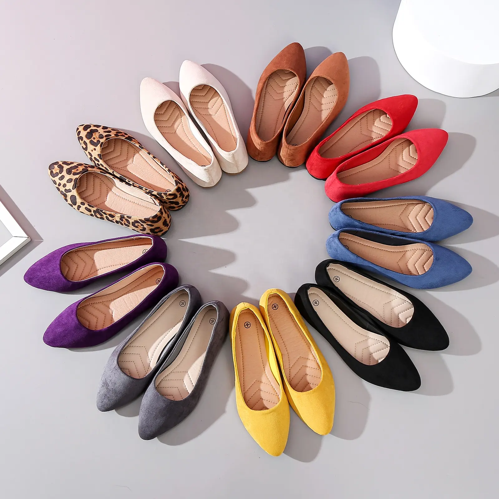 Custom Summer New Arrival Pu Leather Solid Color Pointed Dress Flat Shoes Women Flat Sandals