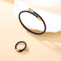 Brazalete con Tachuelas Estilo Cable, Inspirado en Instagram, Moderno, Chapado en Oro de 18k, Acero Inoxidable, No Pierde el Color, Unisex
