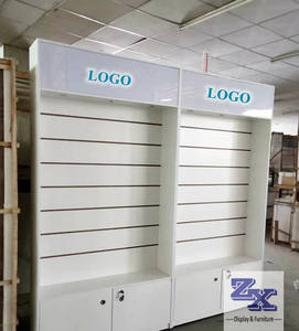 Dudukan Pajangan Dinding Slat Kustom untuk Toko Ritel Ponsel, Kabinet Pajangan Dinding Slat untuk Toko Telepon Desain Furnitur Interior - Product Image 3