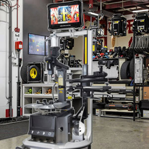 Desmontadora de Pneus Sem Barra de Alavanca ML-8818A com Garras Ajustáveis 220V/380V Dupla Voltagem para Uso em Oficina - Product Image 1