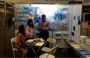 Hai mặt in công nghiệp và hộ gia đình sử dụng vải không dệt CuộN 70gsm spunlace vải đen của mẫu đồng bằng - Product Image 3