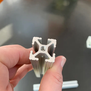 <span class=keywords><strong>Perfil</strong></span> <span class=keywords><strong>de</strong></span> Extrusión <span class=keywords><strong>Cuadrado</strong></span> <span class=keywords><strong>de</strong></span> Aleación <span class=keywords><strong>de</strong></span> <span class=keywords><strong>Aluminio</strong></span> Serie 6000 para Gabinetes <span class=keywords><strong>de</strong></span> Cocina, Armarios, Marcos <span class=keywords><strong>de</strong></span> Baño con Servicios <span class=keywords><strong>de</strong></span> Corte y Doblado - Product Image 3