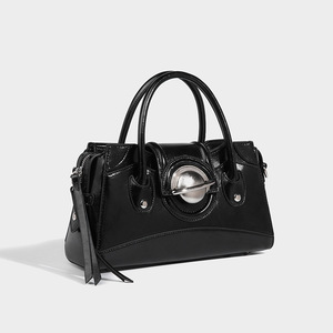 Nhà Máy Bán Hàng Trực Tiếp 2025 New Bạc Kim Loại Túi Xách Vòng Thiết Kế Khóa Đôi Xử Lý + Dây Đeo Vai Dài - Product Image 4