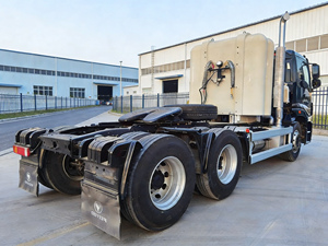 Camión Tractor Usado Auman EST con Volante a la Derecha, Shacman H3000 6x4 Euro 6 - Product Image 6