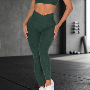 Leggings Deportivos Transpirables con Logotipo Personalizado, Cintura Media Elástica Invisible en Forma de V, Color Verde, Ropa Deportiva para Mujer - Product Image 2