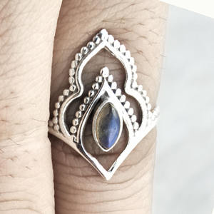 แหวนพลอยลาบราดีทสเตอร์สีเงิน925อินเดียทำด้วยมือสำหรับเด็กผู้หญิงและปาร์ตี้ขายส่งสำหรับวันเกิดและงานแต่งงาน - Product Image 1