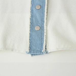 2025 Summer New Damen Cardigan Top Jacke Strick-<span class=keywords><strong>Patchwork</strong></span> im europäischen und amerikanischen Stil mit kontrastieren dem Denim-Design - Product Image 4