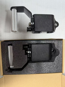 Cerradura Giratoria Bloqueable de 360° °   Agarradera Giratoria Multifunción para Poleas Altas, Ideal para Entrenamiento de Espalda y Hombros - Product Image 4