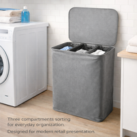 Panier à linge moderne à trois compartiments avec tissu écologique et design durable pour l'organisation des vêtements