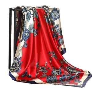 Sciarpa Quadrata in <span class=keywords><strong>Seta</strong></span> Nera da Donna, Nuovo Marchio di Moda con Stampa a Catena, <span class=keywords><strong>Foulard</strong></span> 90*90cm per Primavera e Autunno, Copricapo Musulmano - Product Image 1