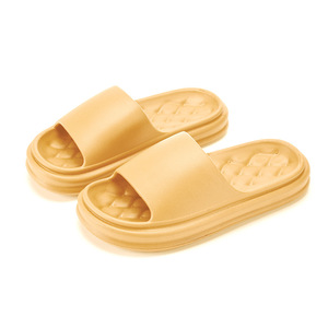 Nuovo tipo <span class=keywords><strong>di</strong></span> <span class=keywords><strong>pantofole</strong></span> morbide per la casa estiva con suola spessa per le donne pantofola per doccia da donna per bagno interno all'ingrosso - Product Image 5