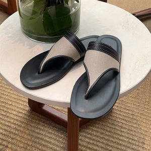 Sandalias Abiertas de Cuero Genuino Hechas a Medida al por Mayor para Hombres y Mujeres, Cómodas, Transpirables y Antideslizantes para Verano, Playa y Aire Libre - Product Image 5