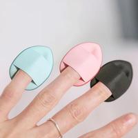100 Stück Neues Design Reisegröße Kosmetik-Foundation Finger-Detail Gesichts-Concealer Professioneller Mikrofaser Mini-Make-up-Puff