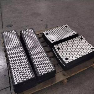 鉱業における耐摩耗性セラミックライナー - Product Image 3