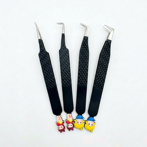 Nouvelles pinces à cils 2025 pour extensions de volume, pointues, avec grip diamant, préhension parfaite, noir mat, anti-magnétiques, en acier inoxydable - Product Image 1