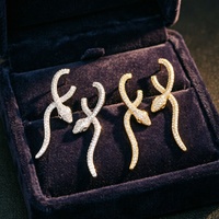 Nouvelles Boucles d'Oreilles Pendantes Recommandées 2026 en Alliage de Cuivre Plaqué Or 18K avec Zircon, Design Animal Tendance, Idéales pour Cadeau de Mariage Femme