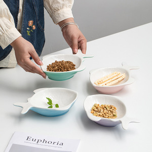 Gato cerâmico pequeno peixe-dado forma criativo bonito Tigela Anti-inclinação Food Bowl gato Comer e beber Tigela - Product Image 3