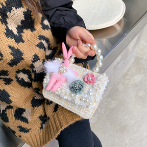 2025 四季通用奢华女童迷你糖果图案纽扣闭合公主时尚 PU 儿童手袋钱包 - Product Image 5