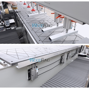 Máquina perforadora de madera CNC de doble cabezal de alta eficiencia CK7000 con ranurado automático para orificios de bloqueo y ranuras de bisagra - Product Image 3