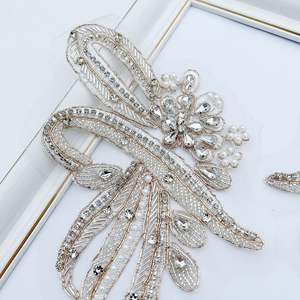 Aplikasi Sayap Berhias Manik-Manik Mewah Buatan Tangan RYL - Patch Jahit untuk Gaun Pengantin, Gaun Pesta & Pakaian Formal - Product Image 2