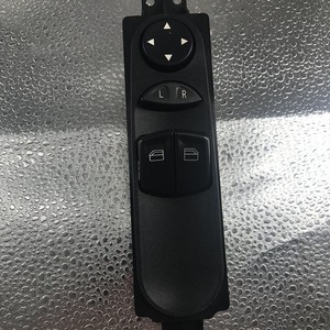 สวิตช์ยกกระจก W639รถ Mercedes-Benz A6395450913สำหรับเปลี่ยนรถตู้2003-2015 - Product Image 1