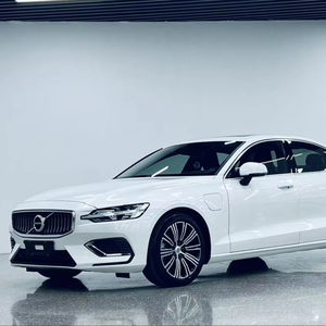 Voiture d'occasion <span class=keywords><strong>Volvo</strong></span> <span class=keywords><strong>S60</strong></span> T8 PHEV AWD 2020, berline de luxe d'occasion, conduite à gauche, automatique, robuste, haute technologie, performance <span class=keywords><strong>hybride</strong></span> scandinave - Product Image 1