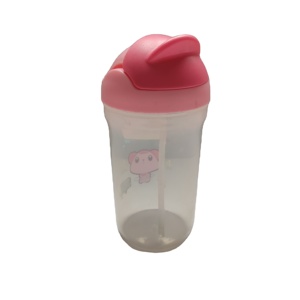 Vaso de Agua Tradicional de Plástico PP de 450 ml (16 oz), Libre de BPA, Ecológico, con Tapa y Pajita para Niños y Adultos - Product Image 5
