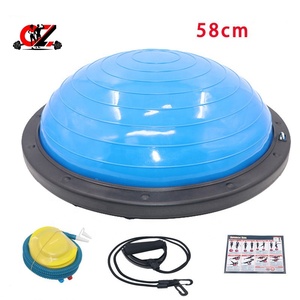 ลูกบอลทรงตัว CZFIT รุ่น Heavy Duty รับน้ำหนักได้สูงสุด 300 กก. ผลิตจากวัสดุ PVC พื้นผิวมั่นคงกันลื่น เหมาะสำหรับการฝึกความสมดุลระดับมืออาชีพ - Product Image 2