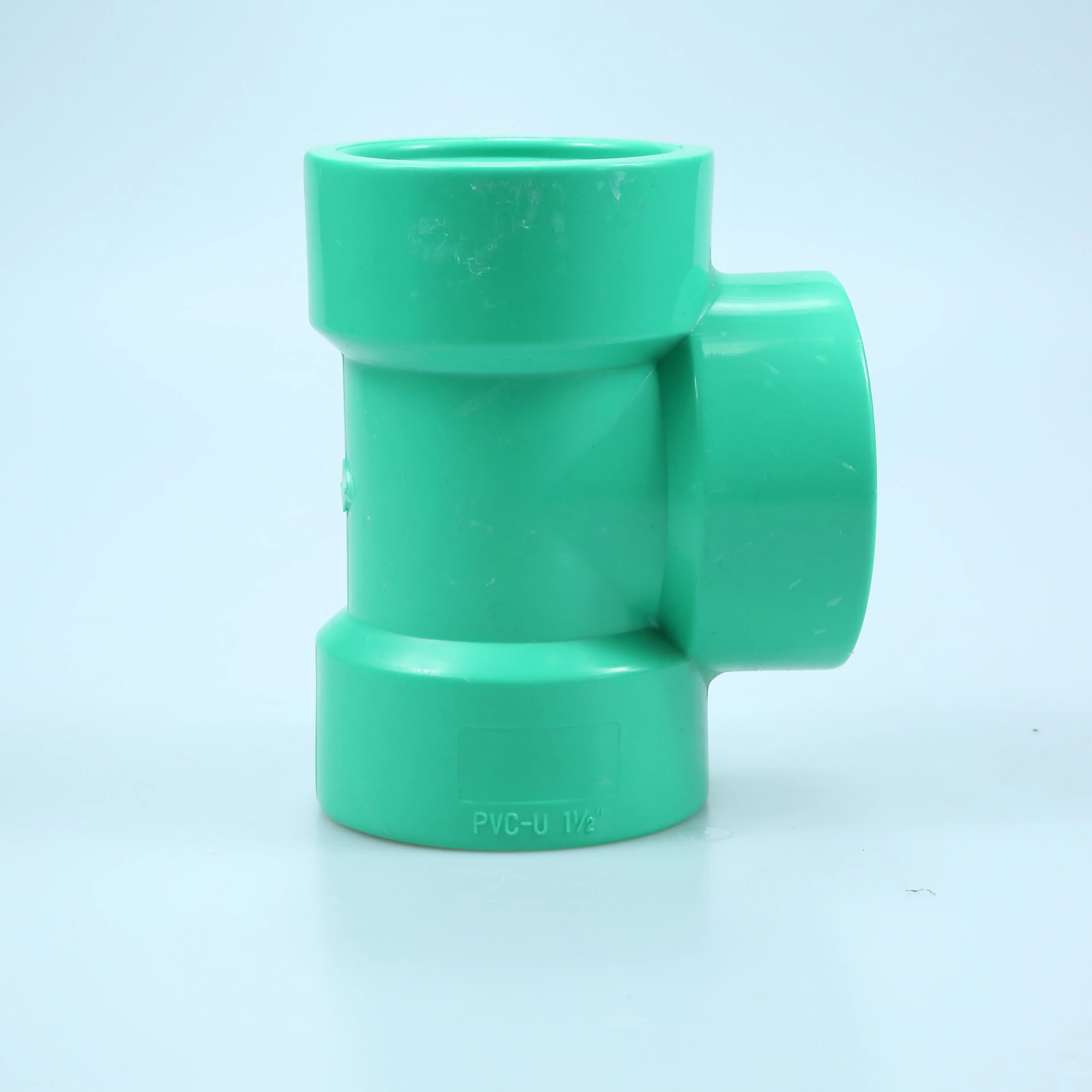 Professional factory customized pvc plastic 3 way tee pipe fittings BS standard plumbing materials