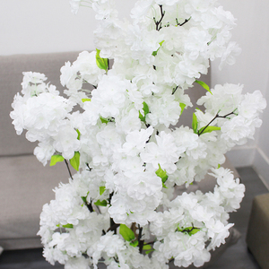 Décoration de mariage en intérieur, arbres artificiels en fleurs de cerisier blancs réalistes, décoration florale en soie, arbres artificiels en cerisier - Product Image 5