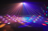 Nouveau design Mini kaléidoscope 36W à tête mobile Laser vert clair Dmx Disco Lights avec télécommande