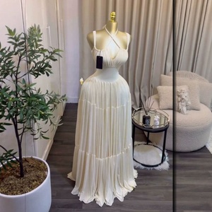 Abito Lungo con Spalline Stile Vacanza al Mare, Nuovo Arrivo Estate 2026, Sexy ed Elegante, con Pieghe, per Donna (Europa e America) - Product Image 5