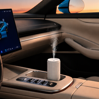 Diffuseur d'huiles essentielles pour voiture en gros, mini diffuseur sans eau à nano-brume blanc pour porte-gobelet, désodorisant pour aromathérapie automobile commerciale