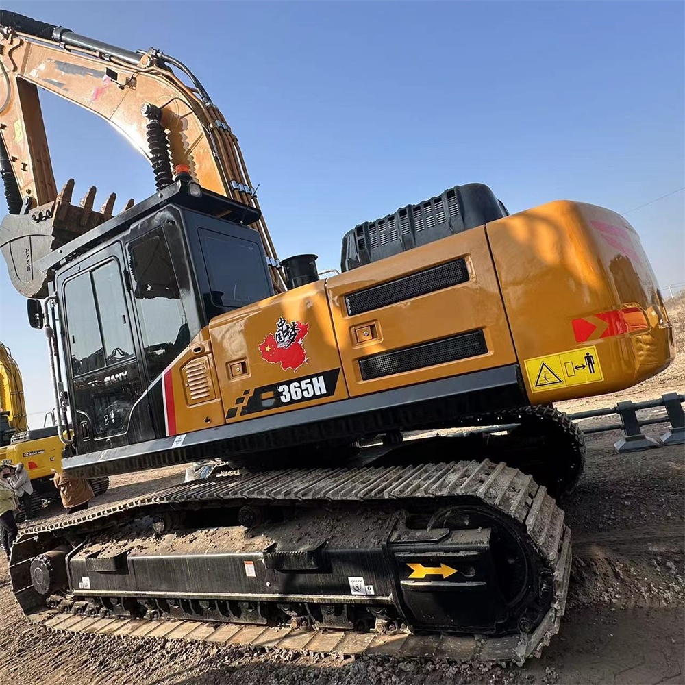 SANY SY485H Excavator - Heavy Duty Earth-Moving Machinery