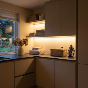 Armoire de buanderie intégrée de luxe Pavone, armoire moderne minimaliste sur mesure pour lave-linge et sèche-linge - Product Image 4