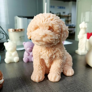 Bougie parfumée artisanale en cire de soja flottante, à combustion longue durée, non toxique, pour la décoration intérieure, motif chien Teddy assis mignon, pour les passionnés. - Product Image 2