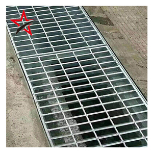Canalón de hormigón polímero con rejillas de acero galvanizado inoxidable y zanjas para estacionamiento - Product Image 6
