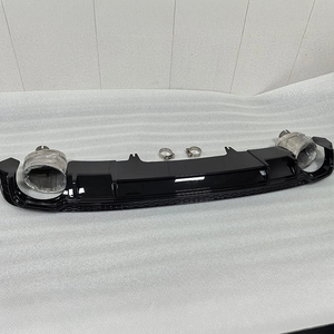 Nouvel arrivage : Diffuseur de pare-chocs arrière PNB pour Audi A4/S4 17-19 B9, style RS4, fixation par vis, découpes pour capteurs d'aide au stationnement - Product Image 3