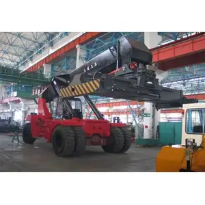 Dalian 45 Tonnen Port Reach Stacker CRS450Z5 45 Tonnen Gabelstapler Hydraulik container Reach Stacker mit schneller Lieferung