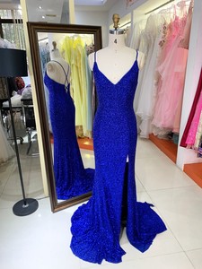 Vestido de Noche de Satén Priscilla Azul Marino 2026 para Mujer, Elegante, Cuello Alto, Silueta Recta, Largo hasta el Suelo, Detalle de Abertura Alta, Cintura Natural - Product Image 1
