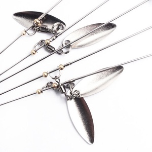 Señuelo Giratorio con Diseño Realista de <span class=keywords><strong>Pez</strong></span> <span class=keywords><strong>Espada</strong></span> para Pesca de Lubina en Agua Dulce en Ríos y Lagos a Bajo <span class=keywords><strong>Precio</strong></span> - Product Image 4